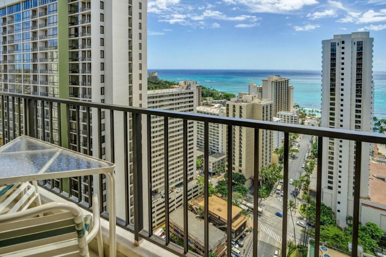 Waikiki Banyan By Koko Resorts Honolulu Exterior foto